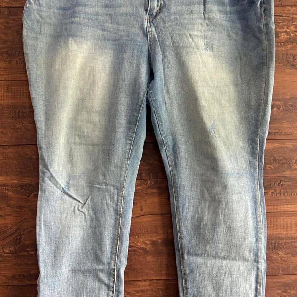 Time-and-Tru Women's Blue Jeans